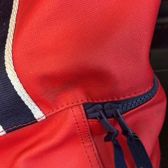 Vineyard vines “For target” red beach bag! - Picture 9 of 16